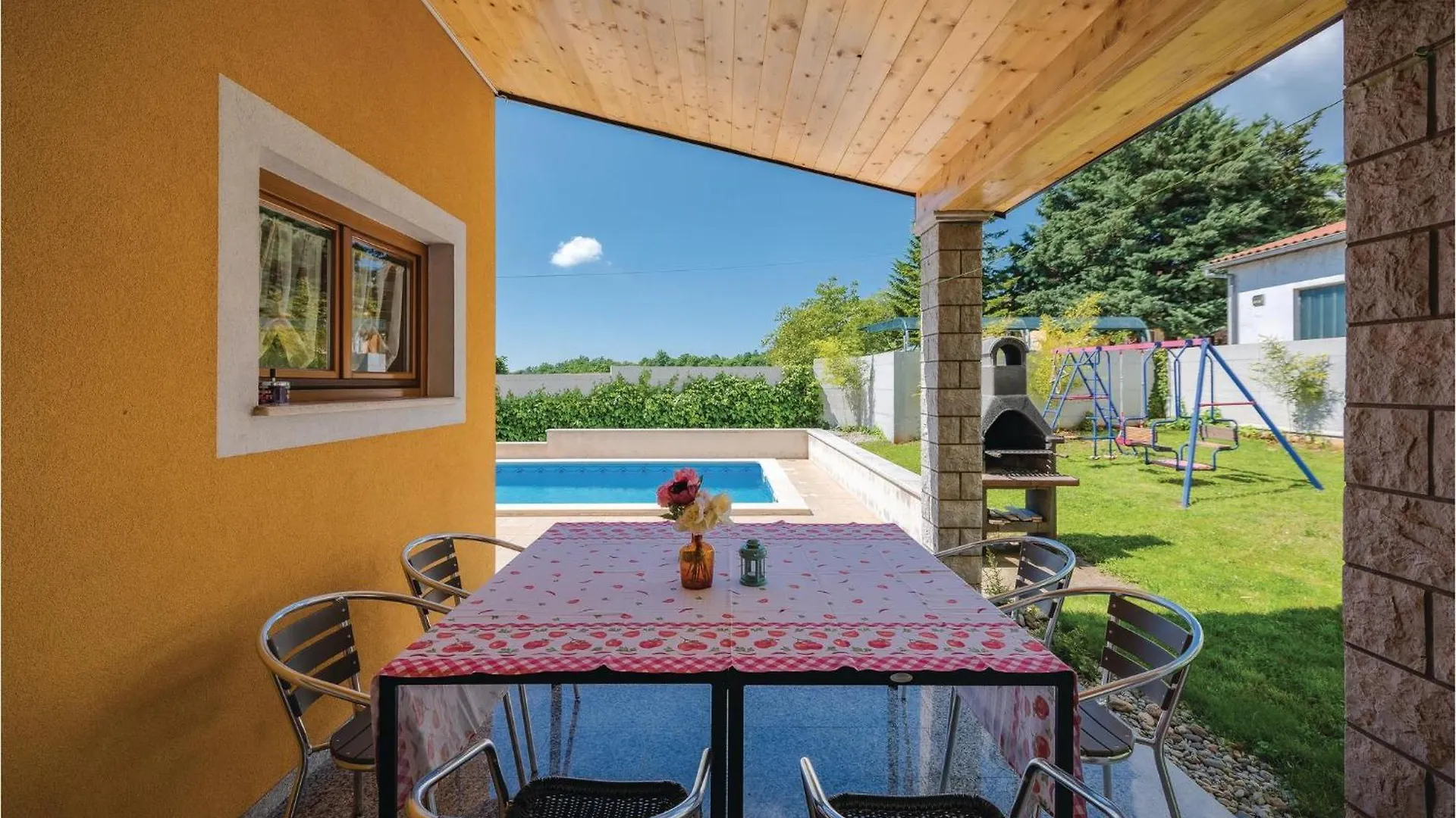 Lovely Home In Zminj With Kitchen 0*,  Kroatië