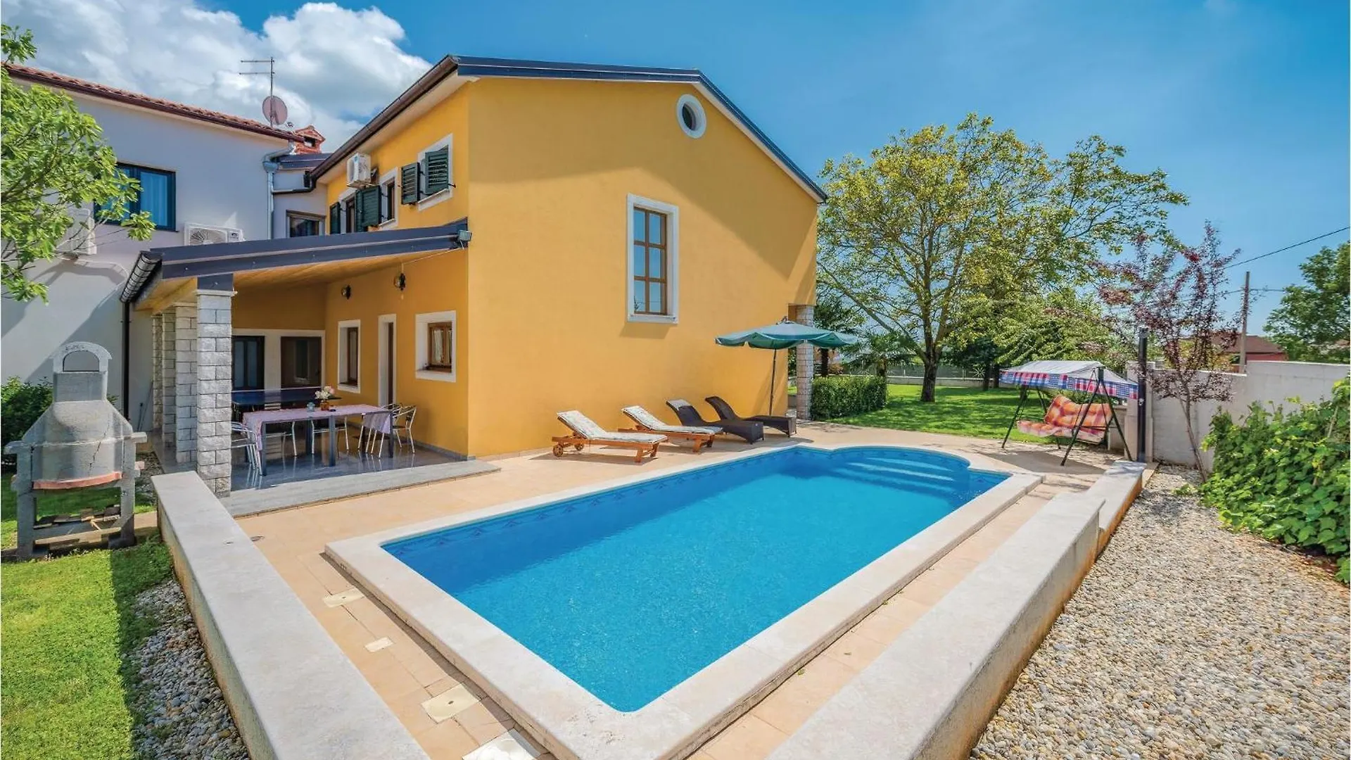 Lovely Home In Zminj With Kitchen 0*,  Kroatië